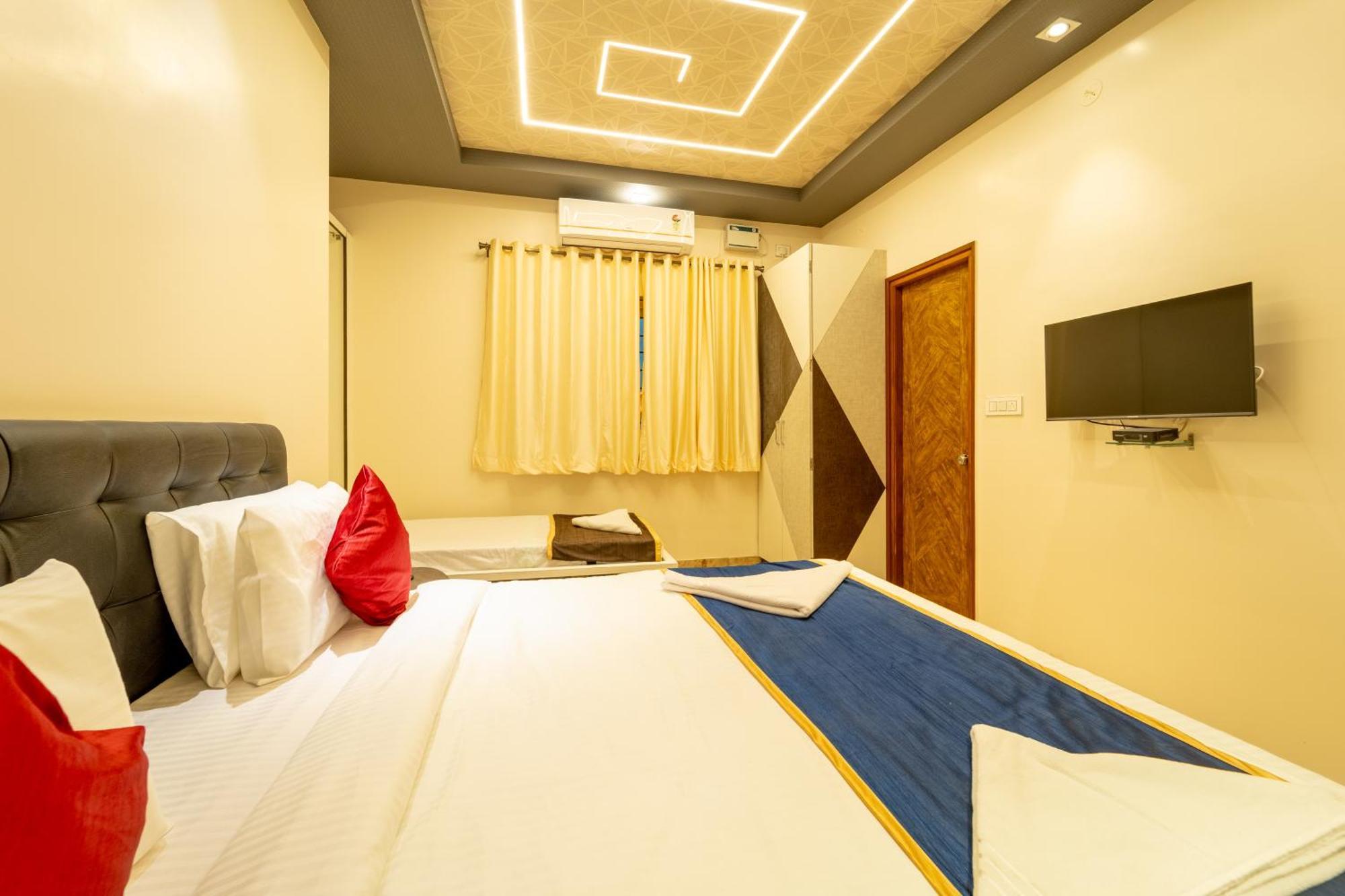 Seasons Suites - Hbr Bangalore Exterior photo